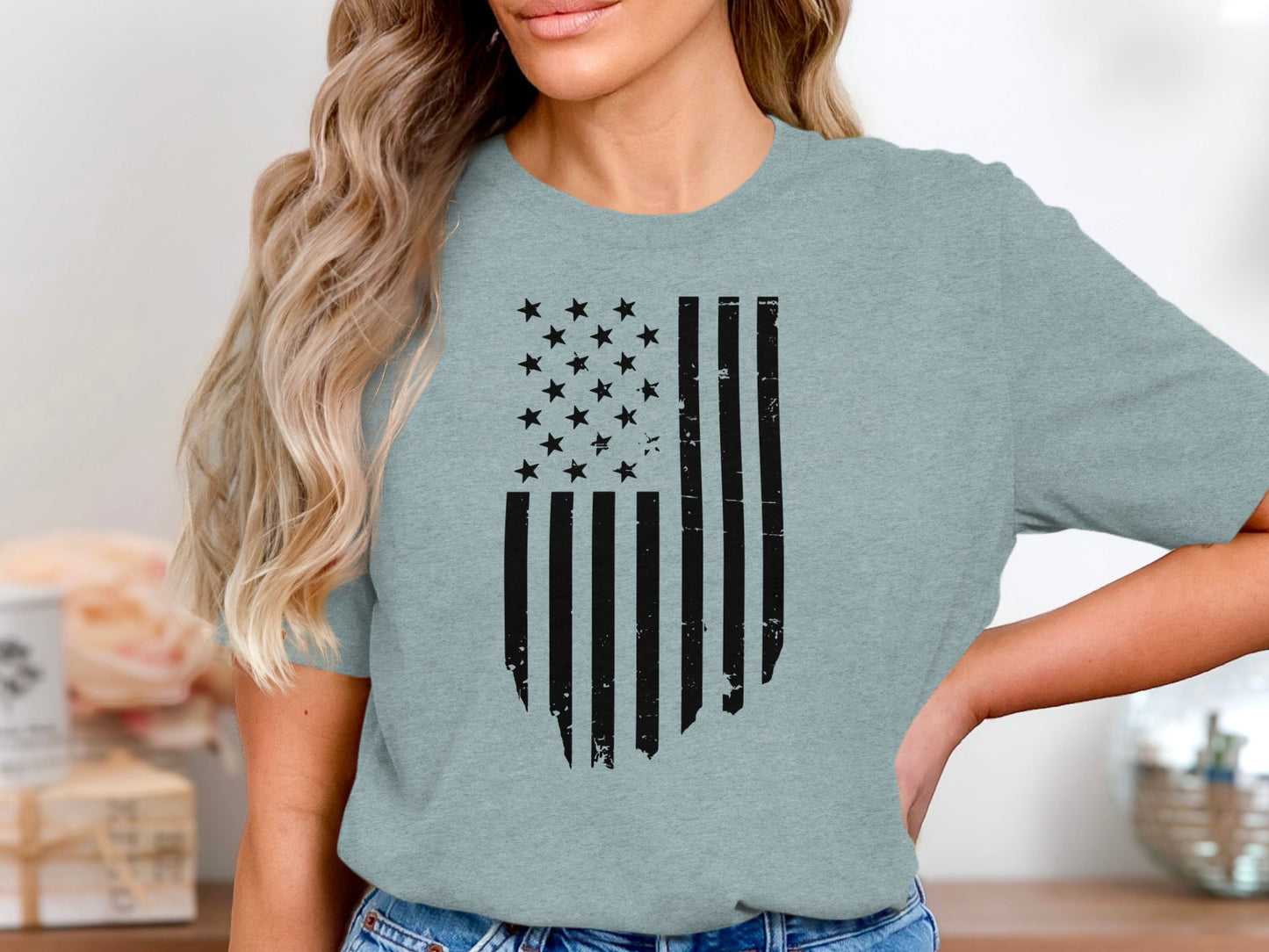 Distressed American Flag Graphic T-shirt product