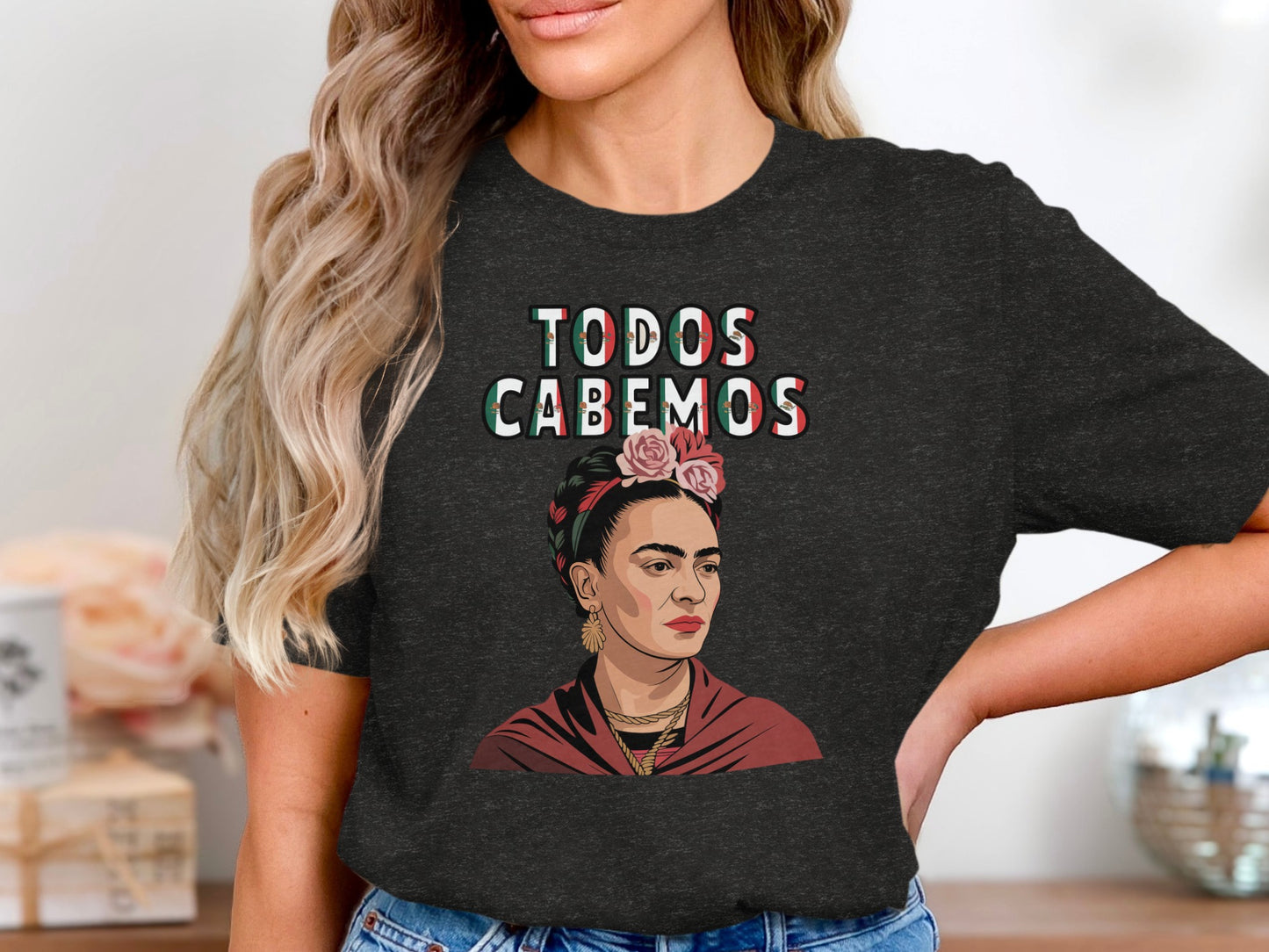 Todos Cabemos Graphic Women T Shirt product type