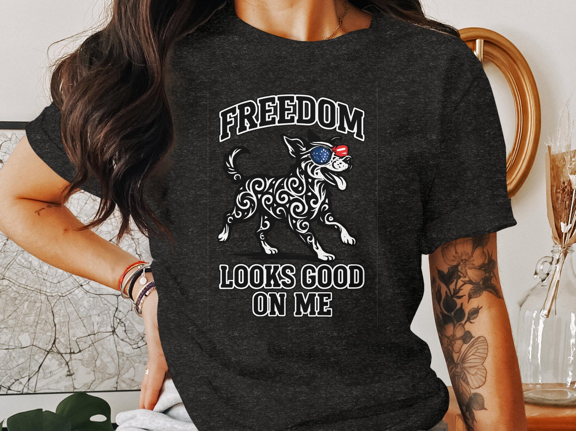 Freedom Looks Good On Me Dog Graphic Shirt product type