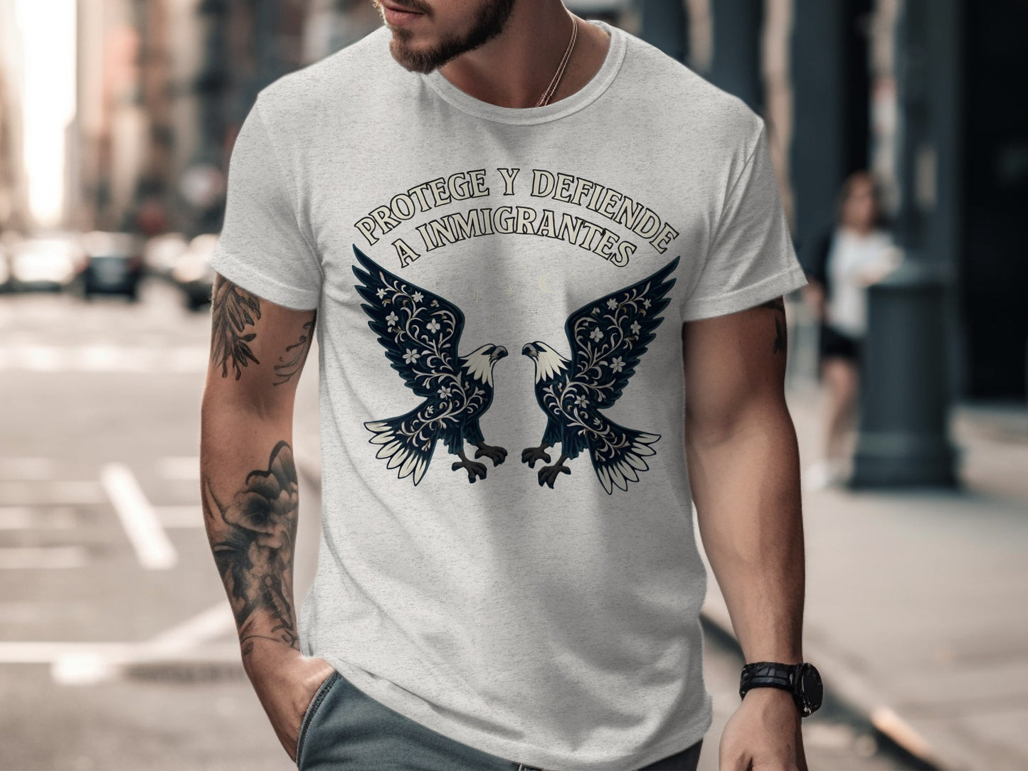 Protege y Defiende a Inmigrantes Graphic T-Shirt product type
