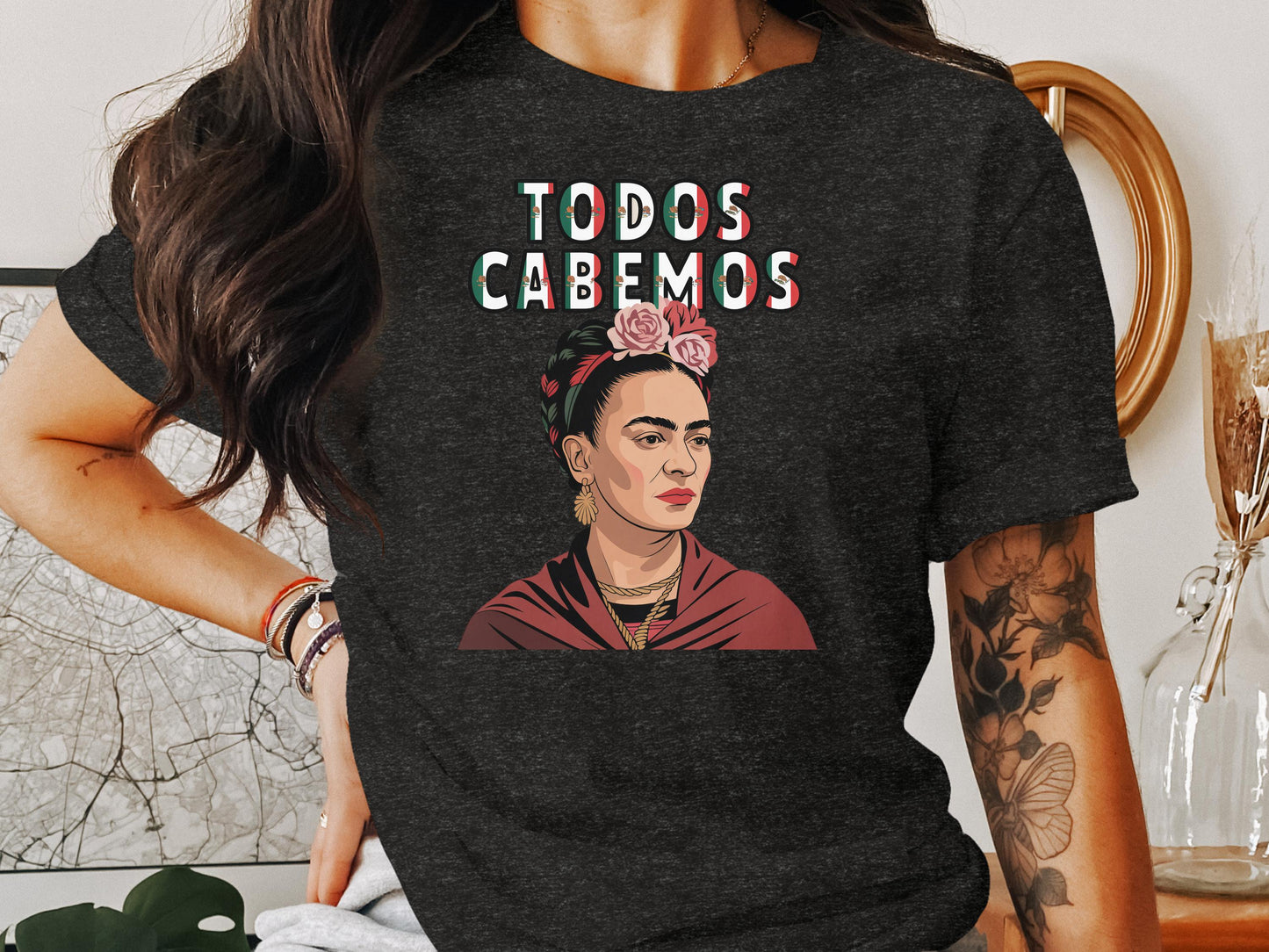 Todos Cabemos Artistic Graphic Tee Shirt product type