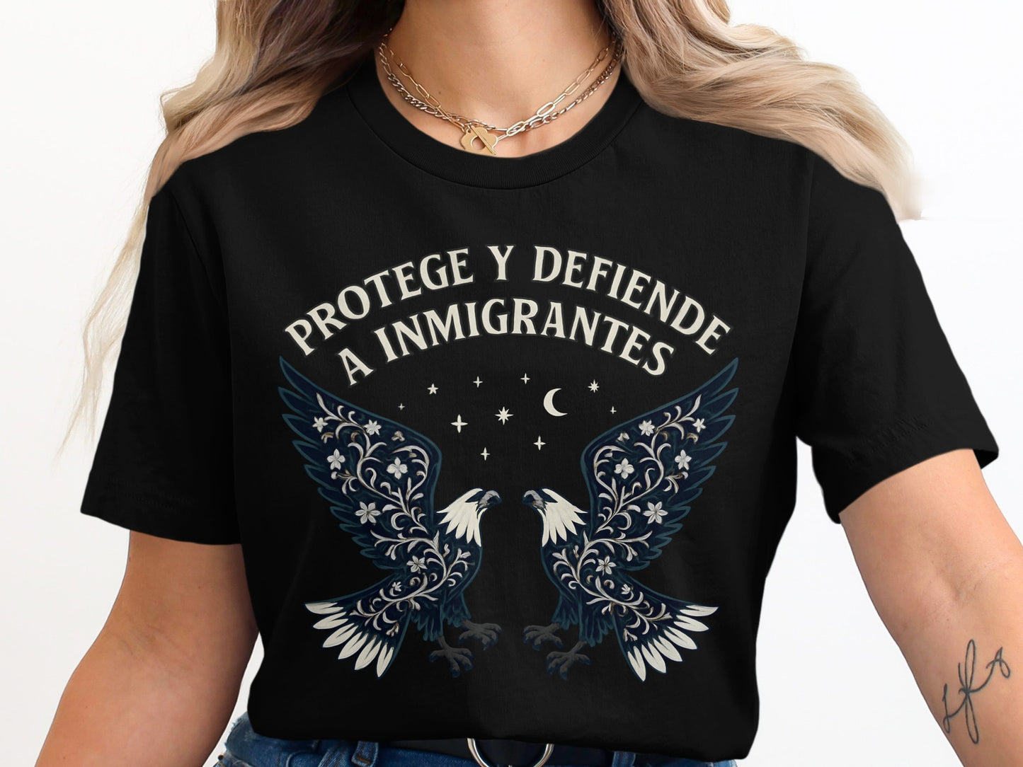 Protegee Y Defiende A Inmigrantes T-shirt product type