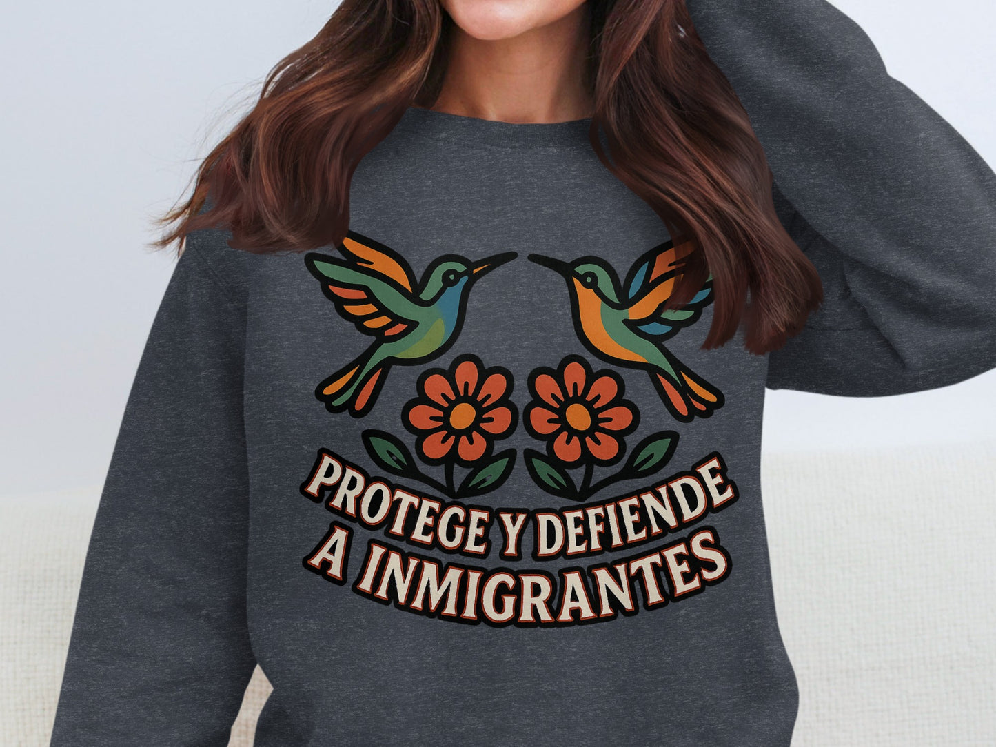 Protege y Defiende a Inmigrantes pullover product