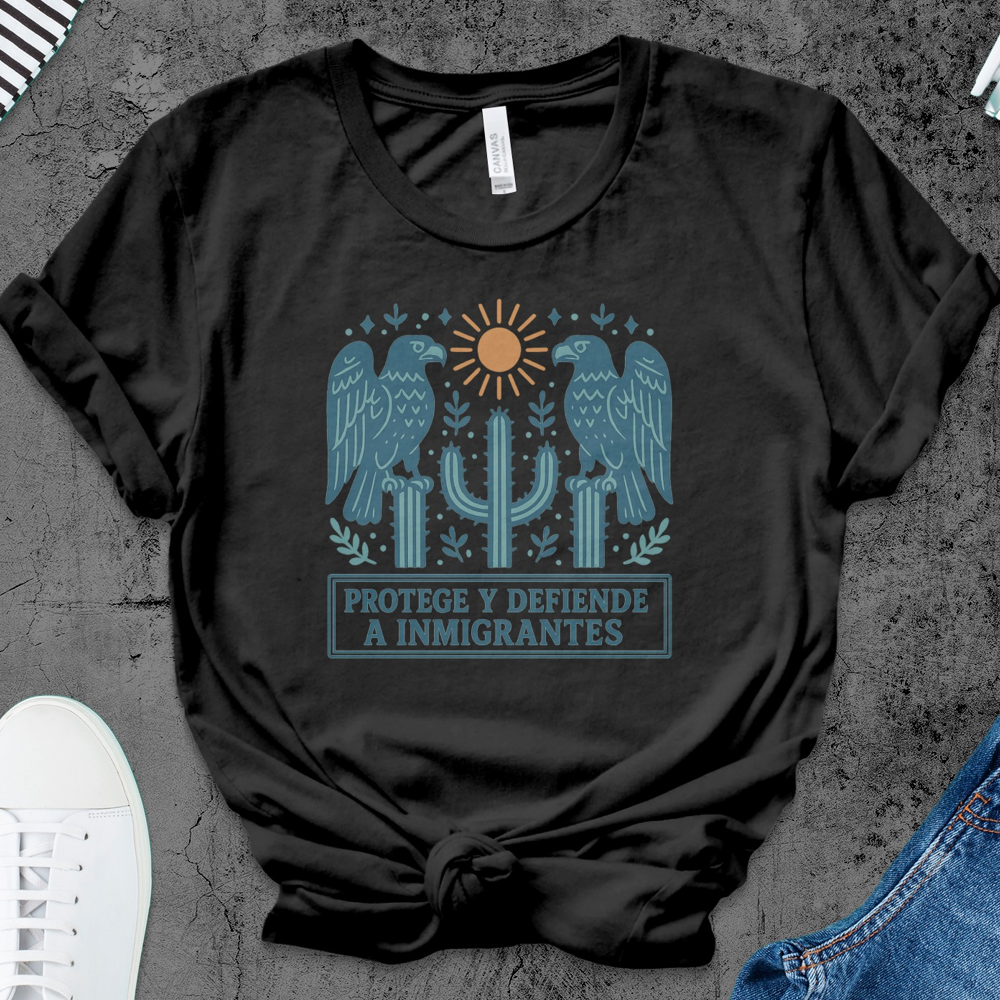 Protege Y Defiende A Inmigrantes T-shirt product