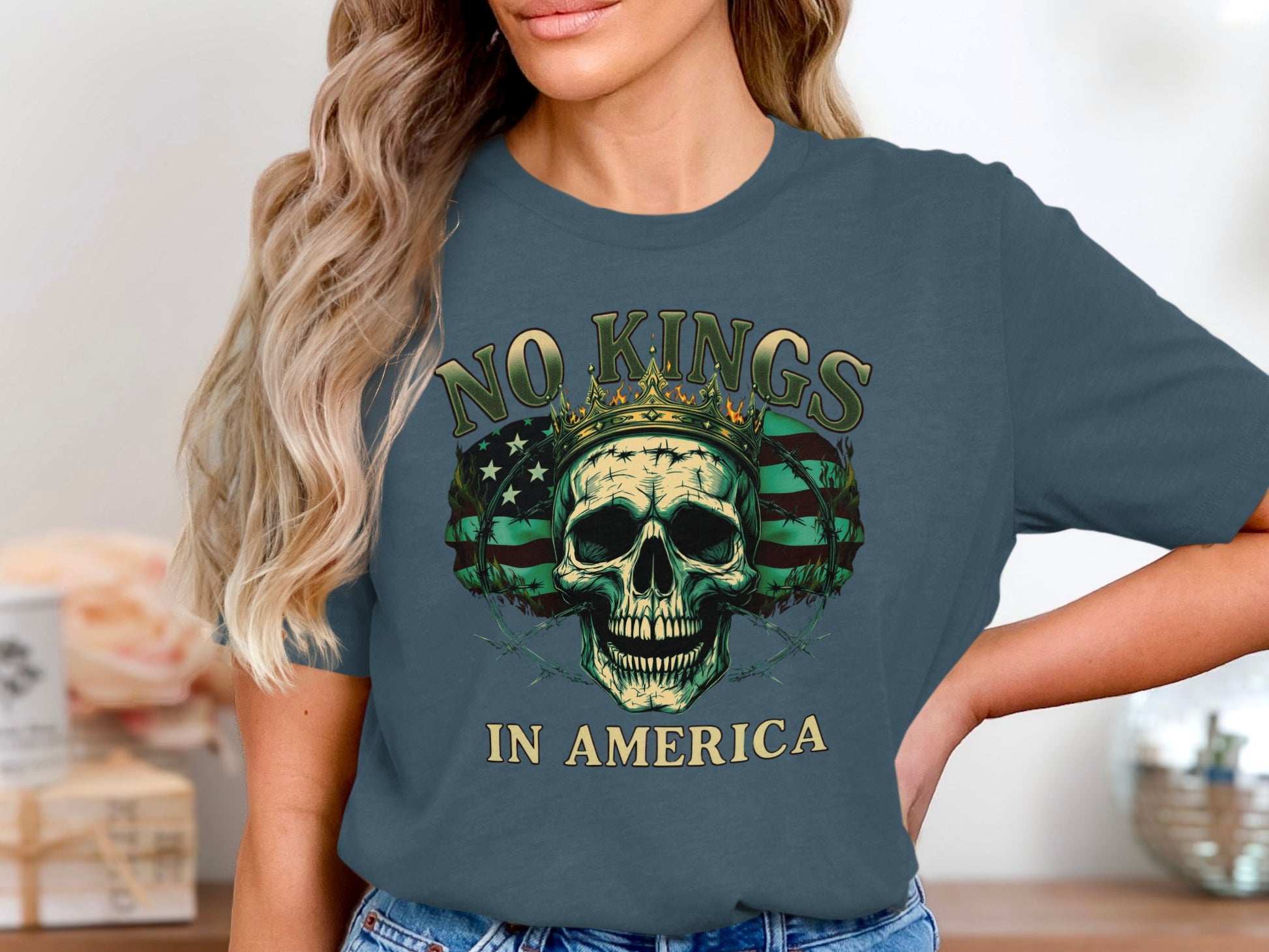 No Kings in America Skull Graphic T-Shirt