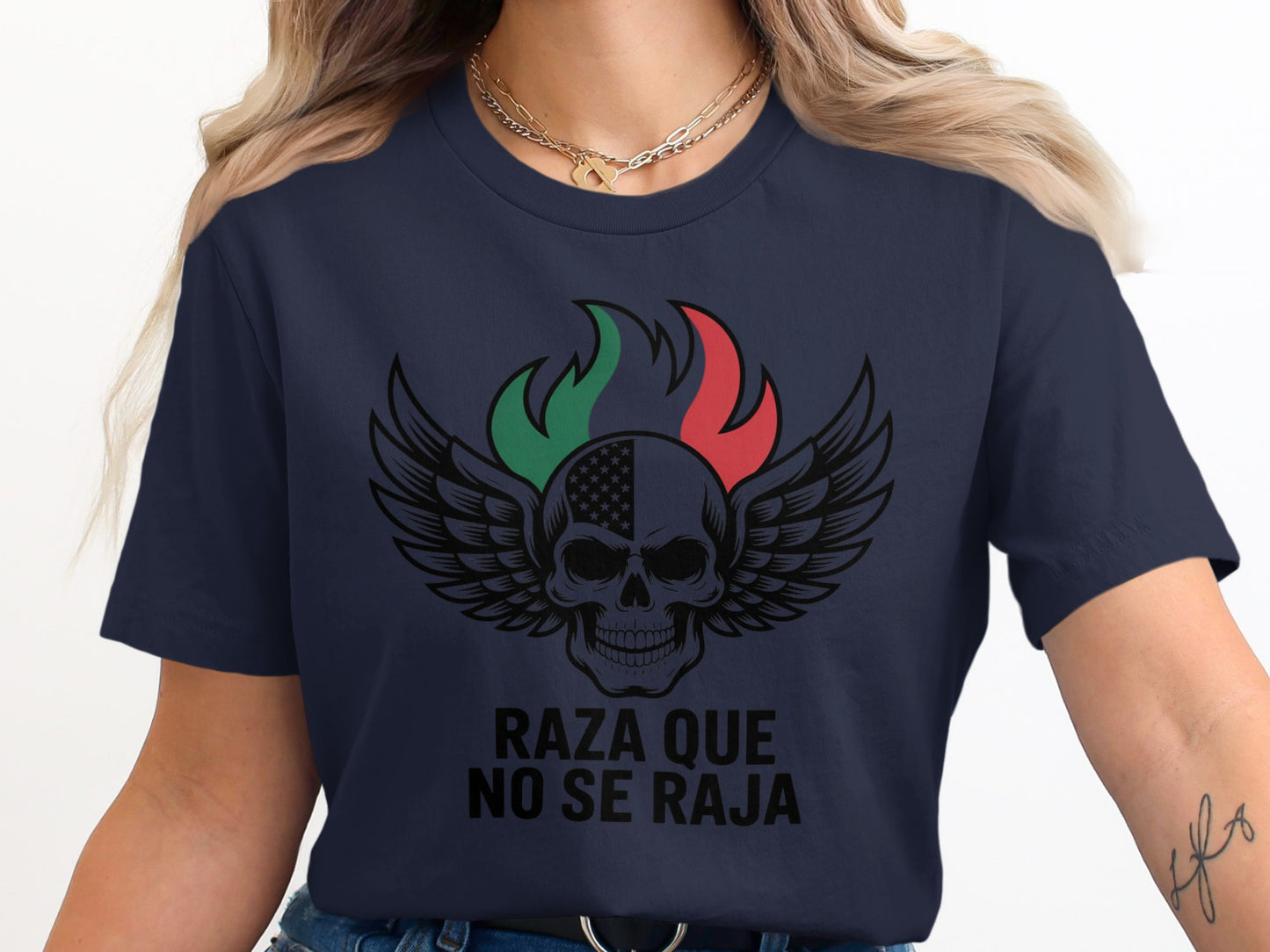 Raza Que No Se Raja Skull Wing Graphic T-shirt product