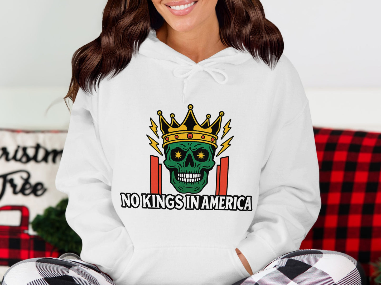 No Kings in America Skull Design Hoodie product type