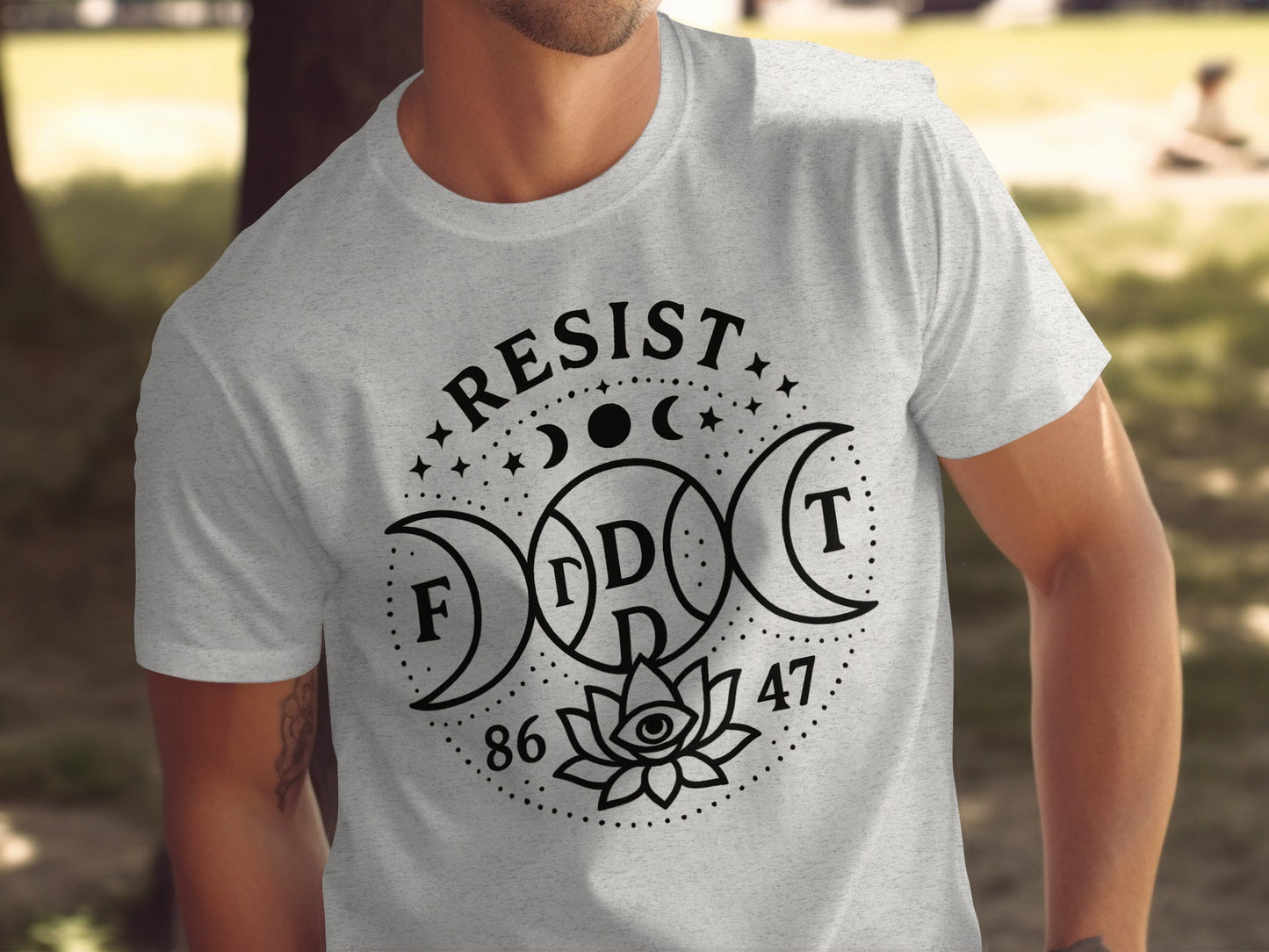 Resist FDR 8647 Moon Lotus Graphic T-shirt product