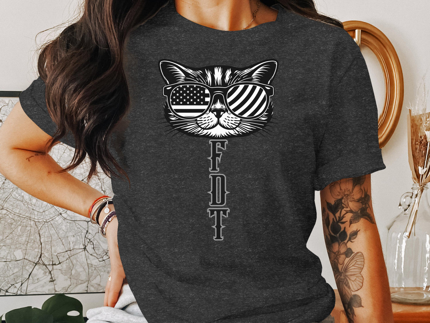 Casual T-Shirt with Stylish Cat Sunglasses Graphic product type