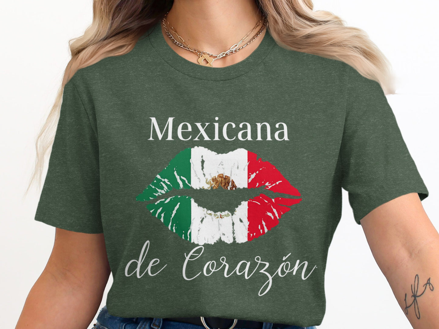 Mexicana De Corazón Shirt Perfect Patriotic Gift product type