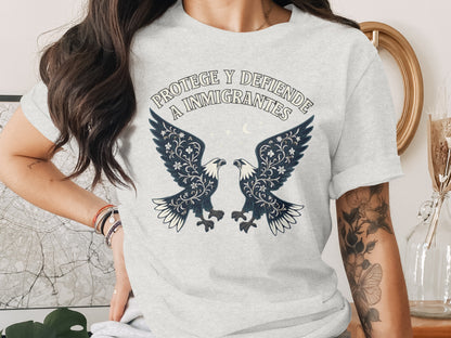 Protege Y Defiende A Immigrantes Eagle Graphic product type
