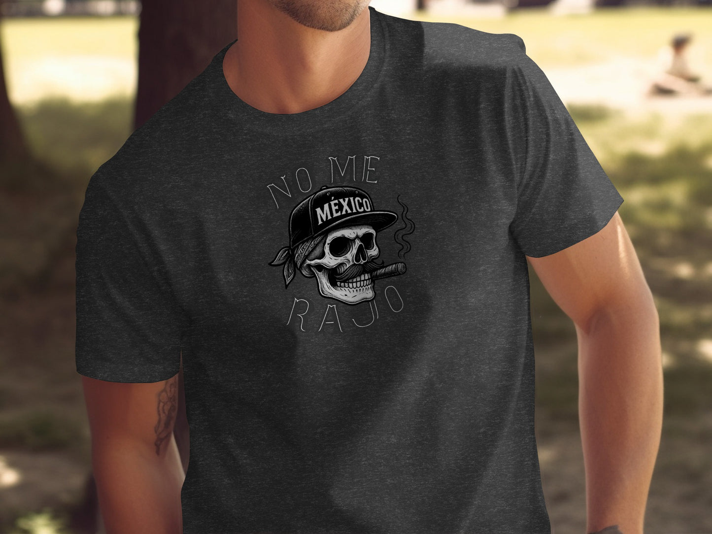 No Me Rajo Skull Smoking Cigar Graphic Tee product type