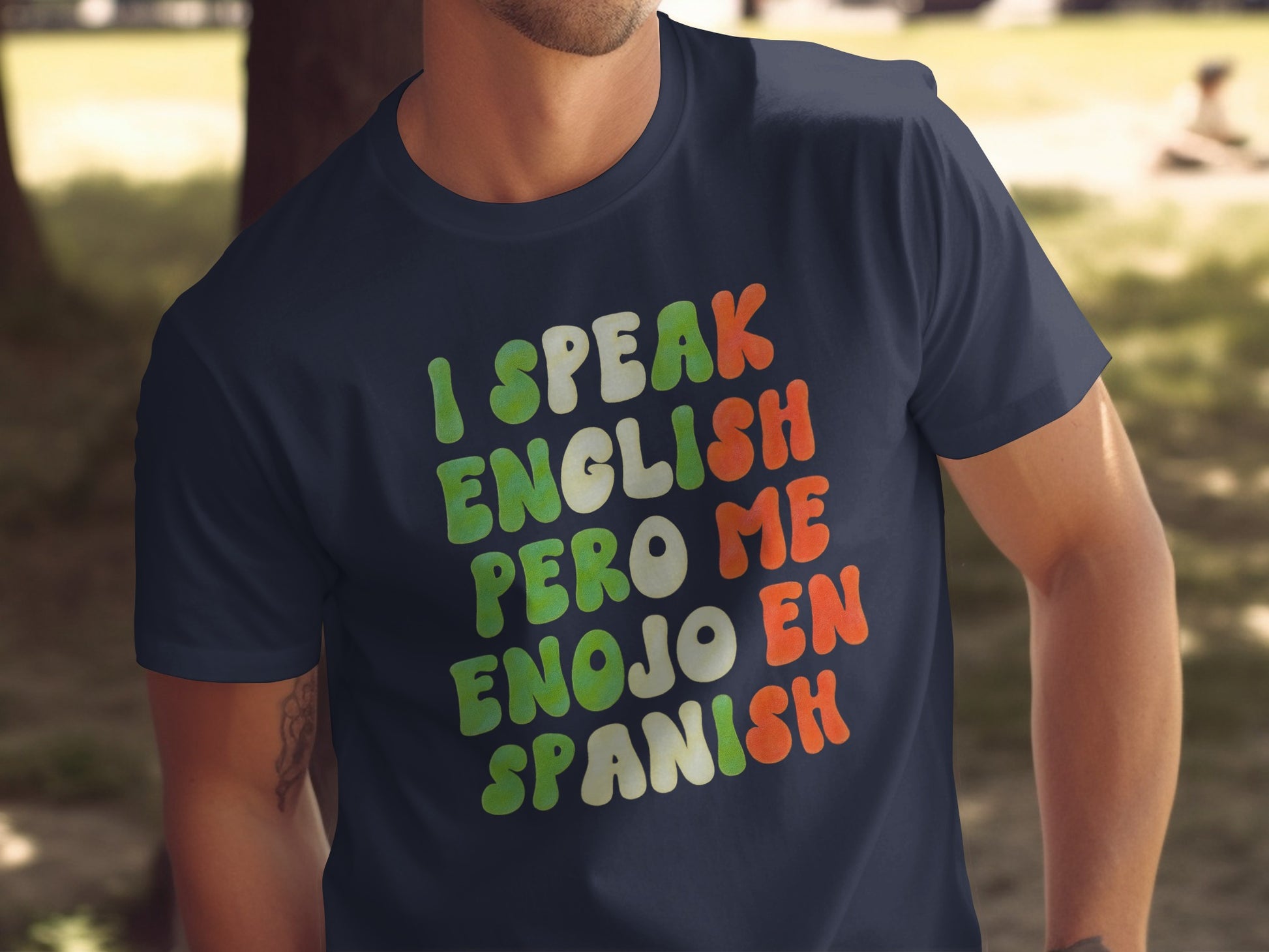 I Speak English Pero Me Enojo En Spanish T-shirt product