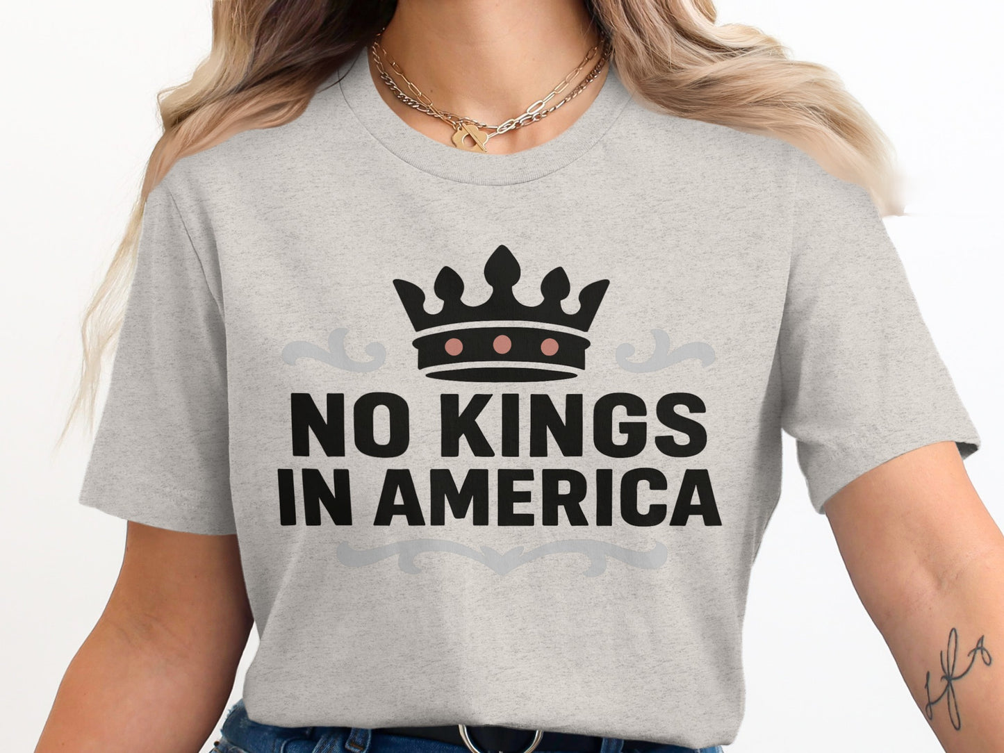 No Kings in America Statement T-Shirt product type