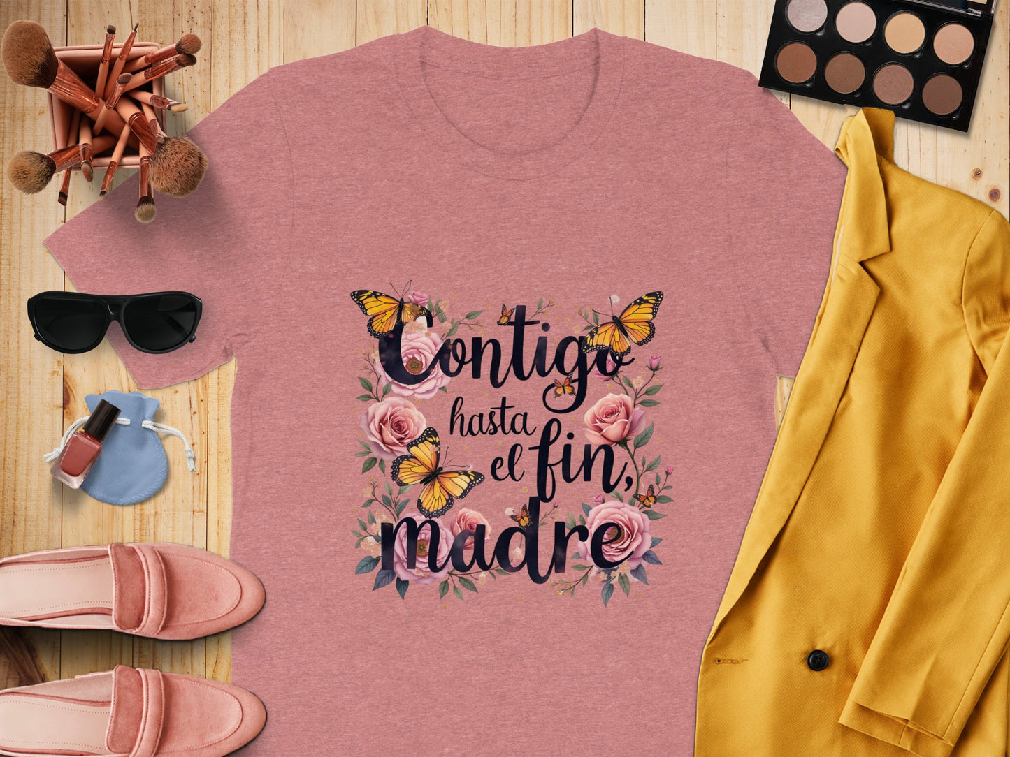 Contigo hasta el fin madre floral graphic t-shirt product type