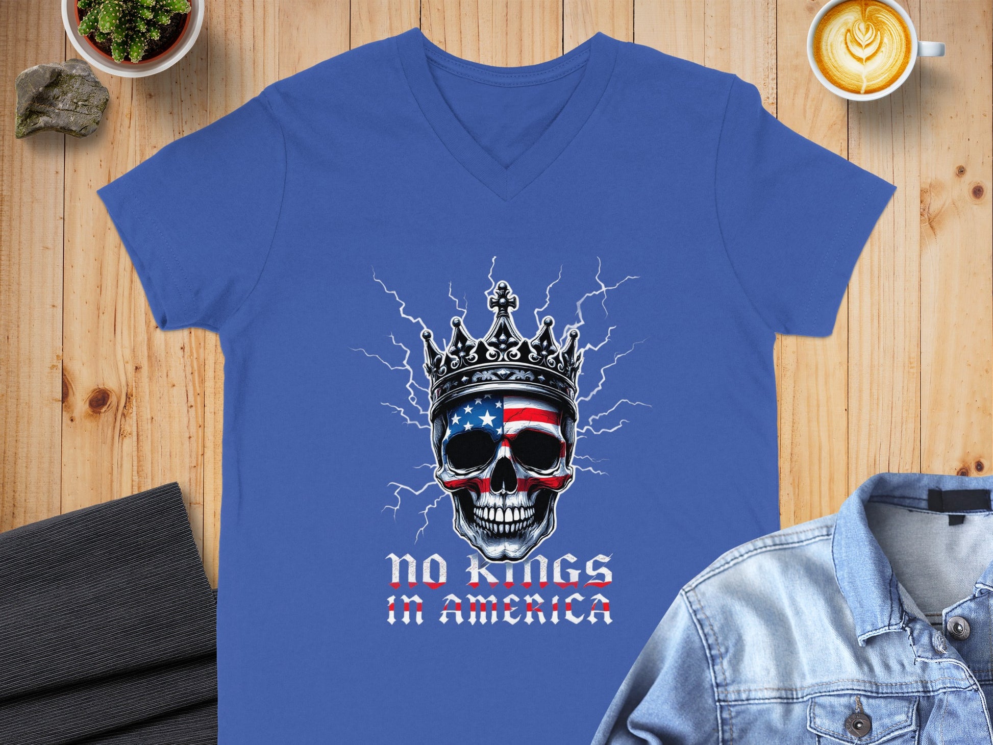 No Kings in America Skull Lightning Graphic Tee