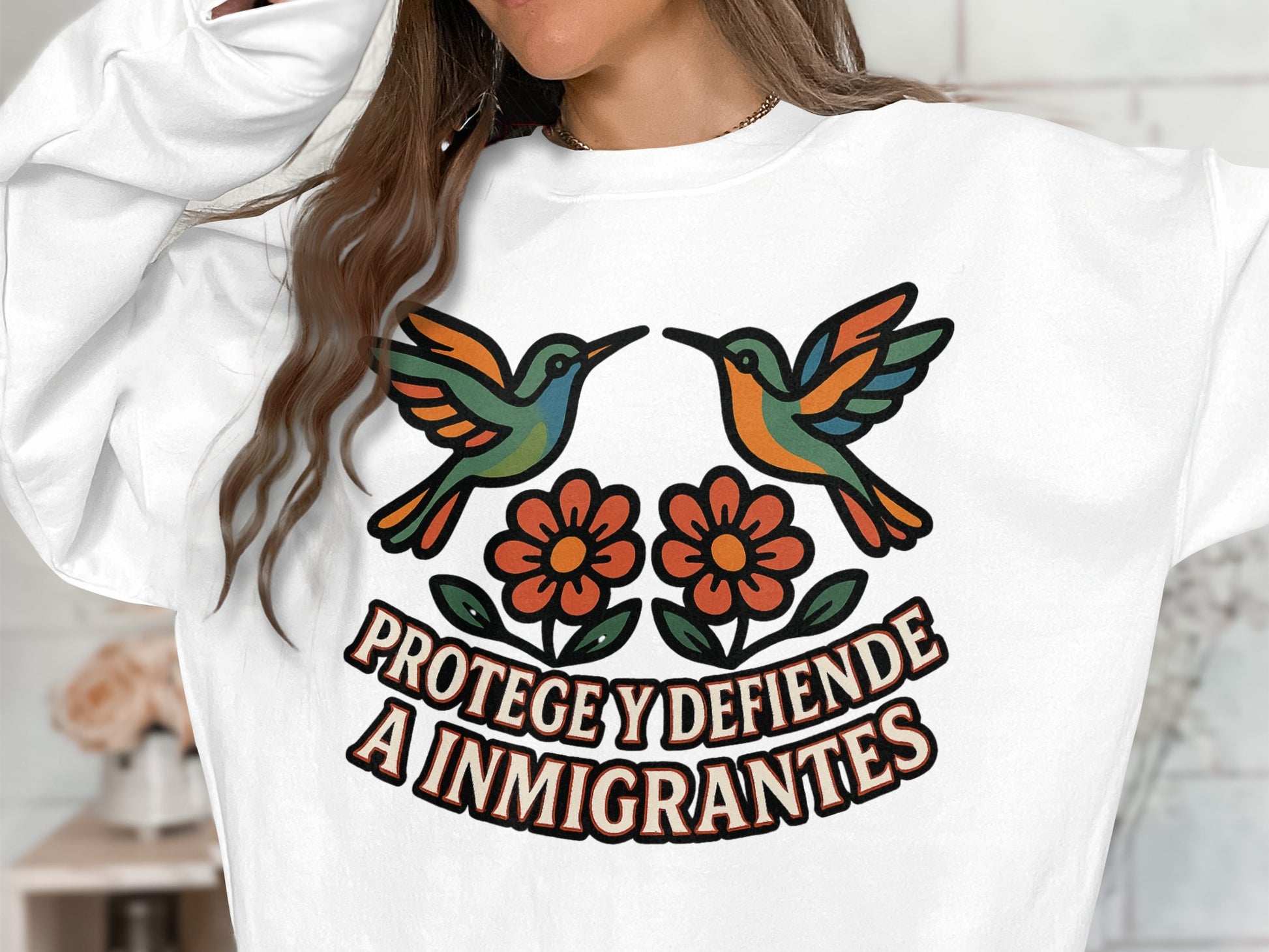 Protege y Defiende a Inmigrantes Graphic Sweatshirt product