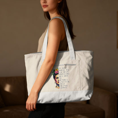 Tote bag with Frida Kahlo portrait and text.