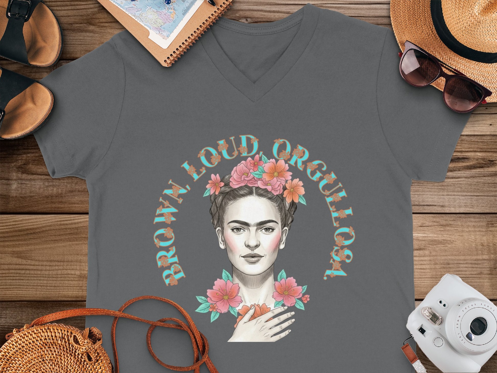 Flower Crown Design Loud Orgullosa Graphic Tee