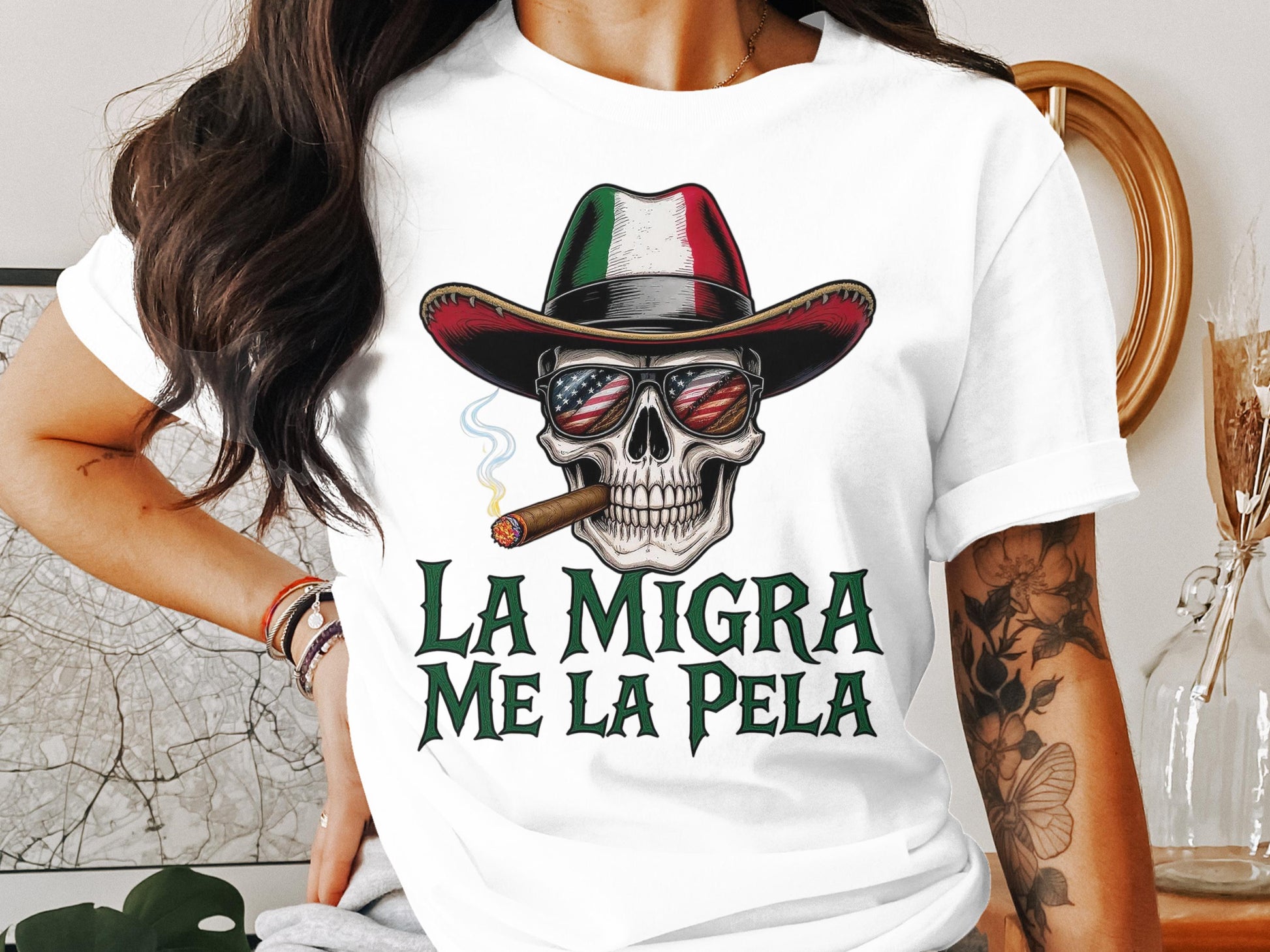 Unique La Migra Me La Pela Graphic Tee product