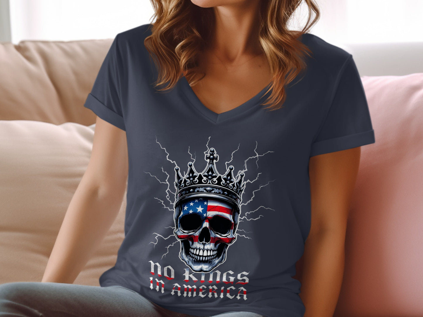 No Kings in America Skull Design Apparel