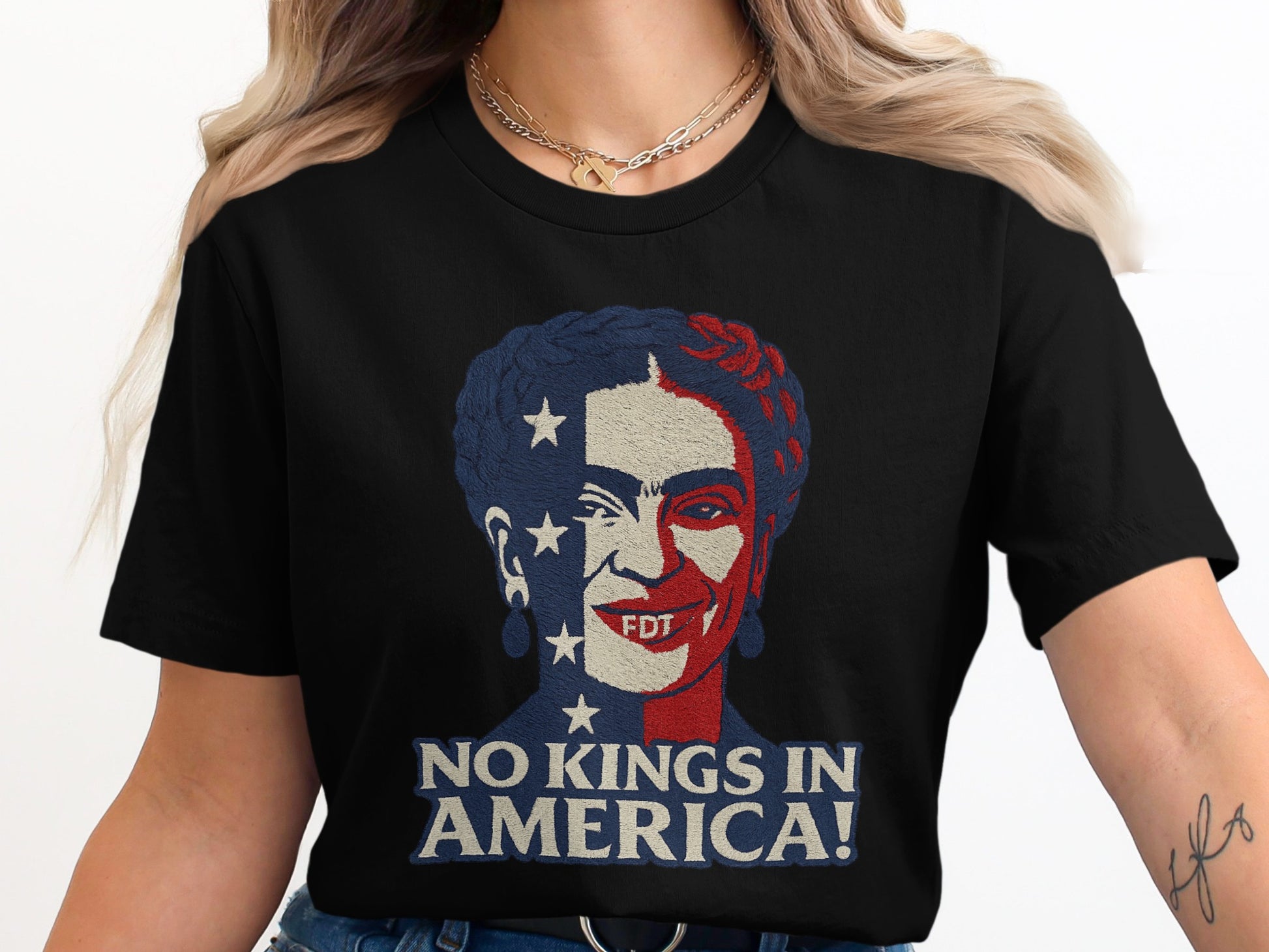No Kings In America Patriotic Graphic T-shirt product