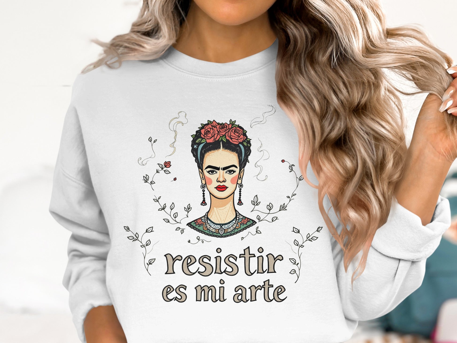 Resistir Es Mi Arte Women's Sweatshirt