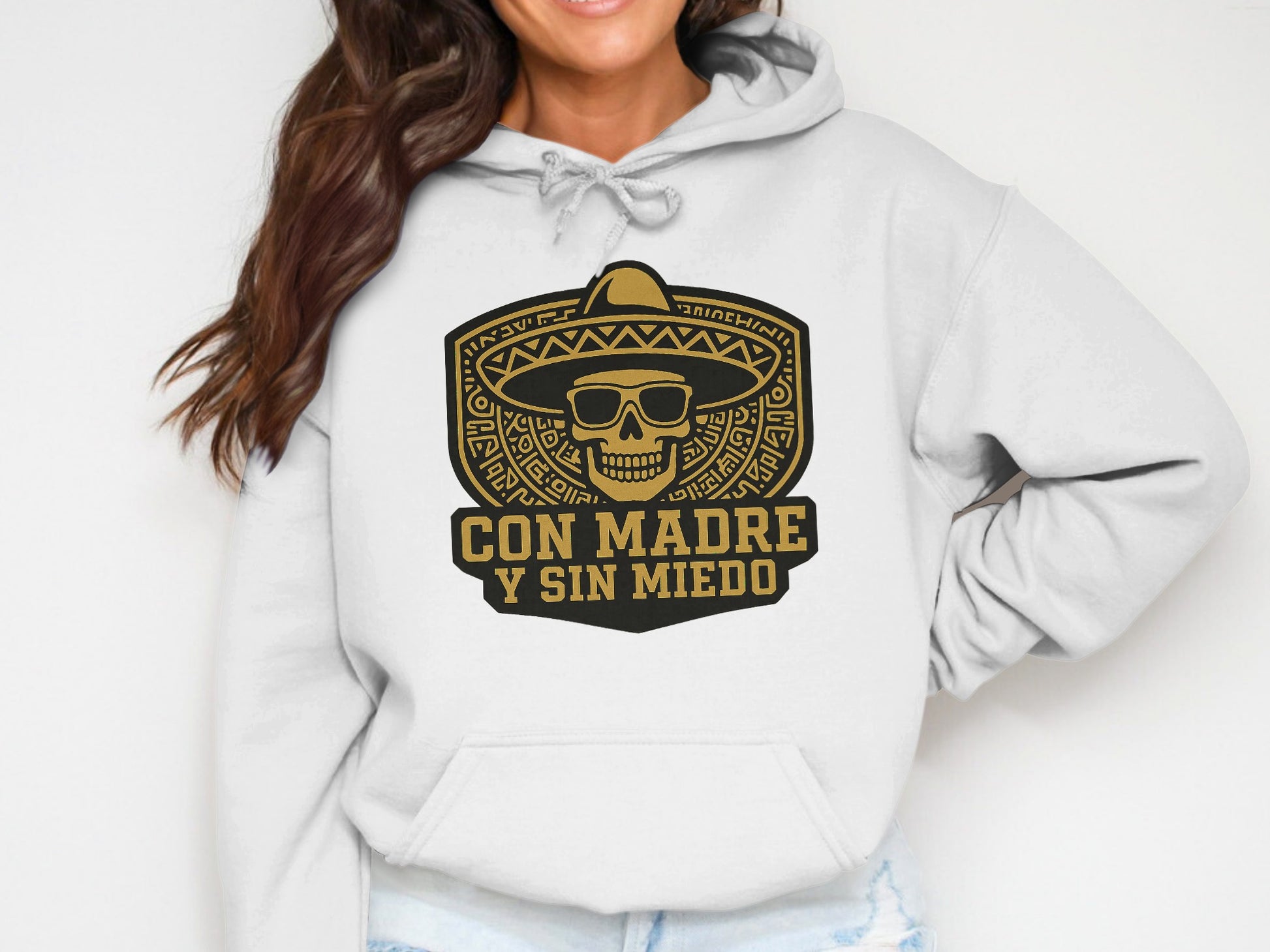 Con Madre Y Sin Miedo Skull Hoodie product