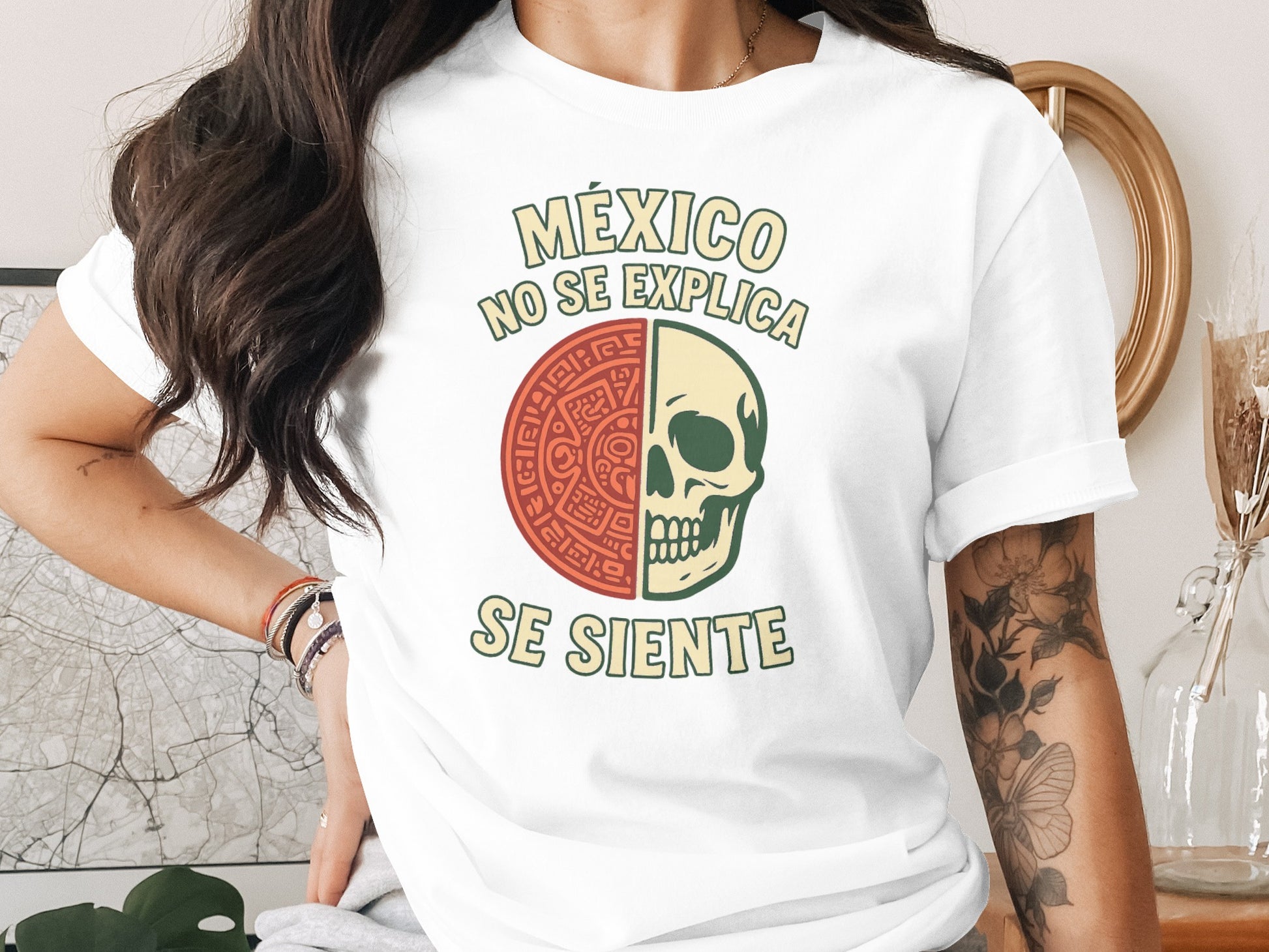 México No Se Explica Se Siente Graphic Shirt product