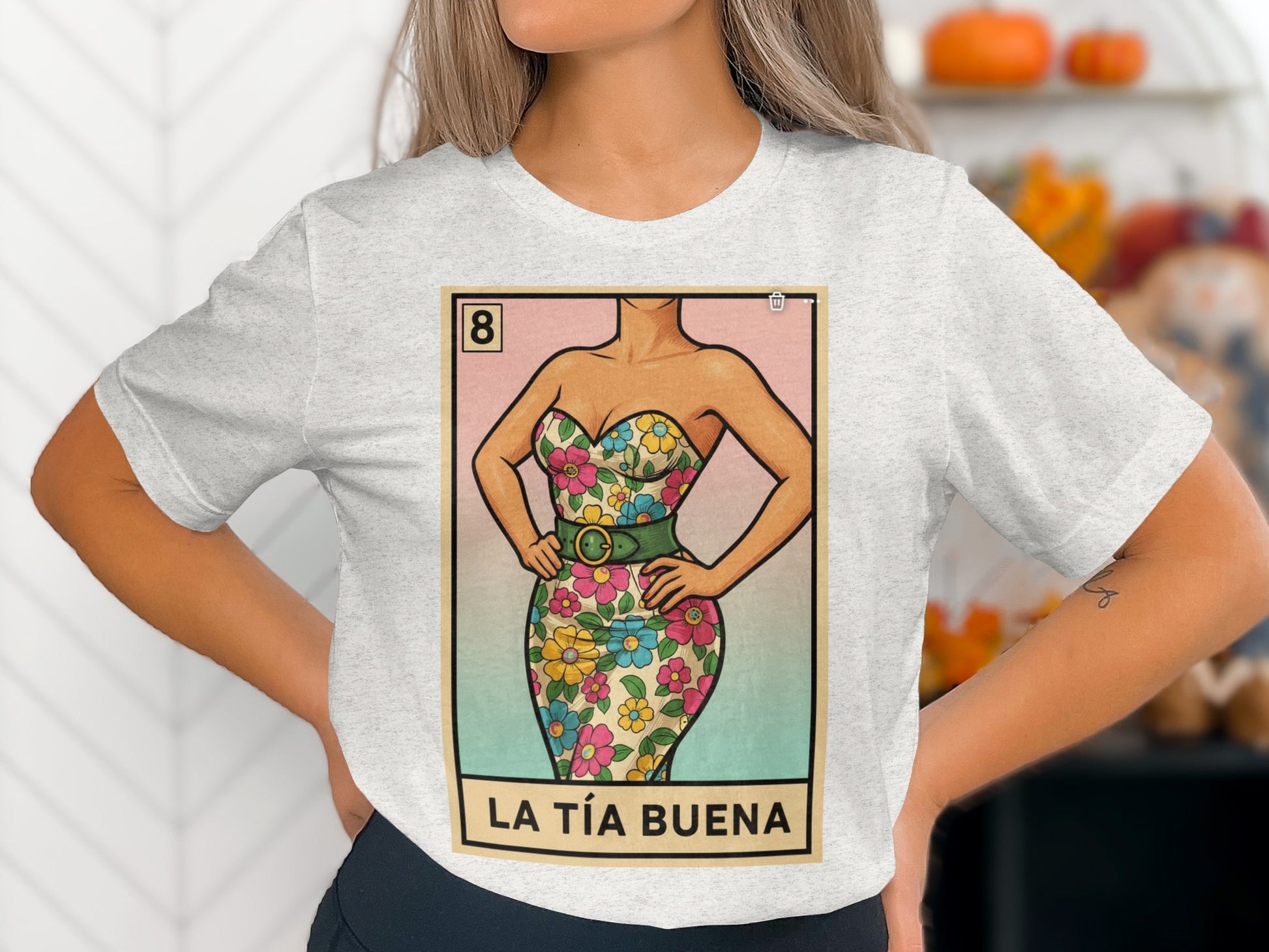 La Tía Buena Graphic Print Casual T-Shirt product