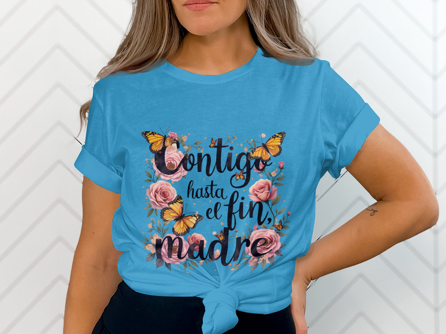 Contiga Hasta El Fin Madre Floral Butterfly T-shirt product type