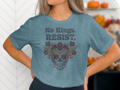 No Kings Resist Skull Graphic T-shirt product