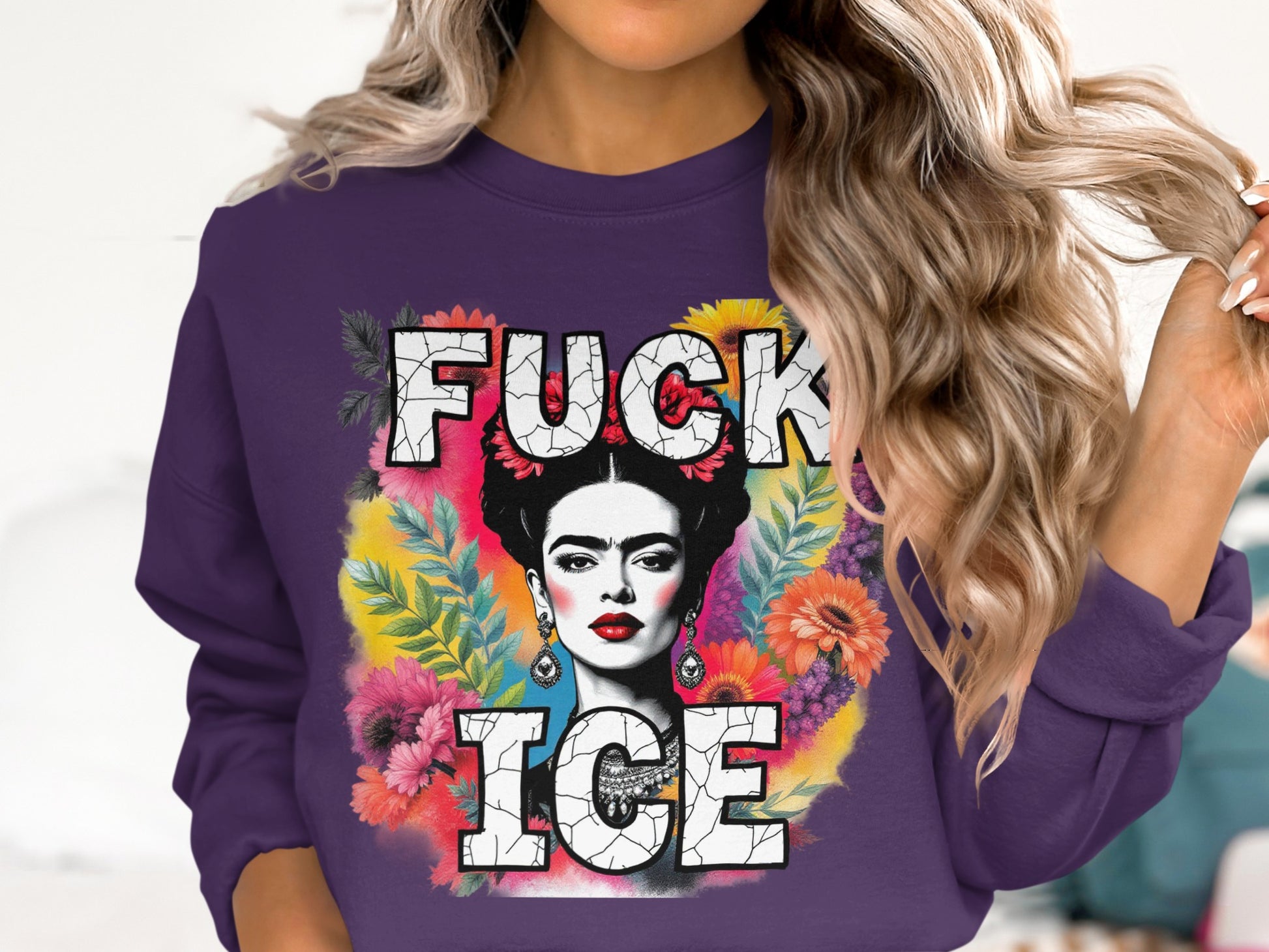 Vibrant Frida Kahlo Graphic Print Sweatshirt