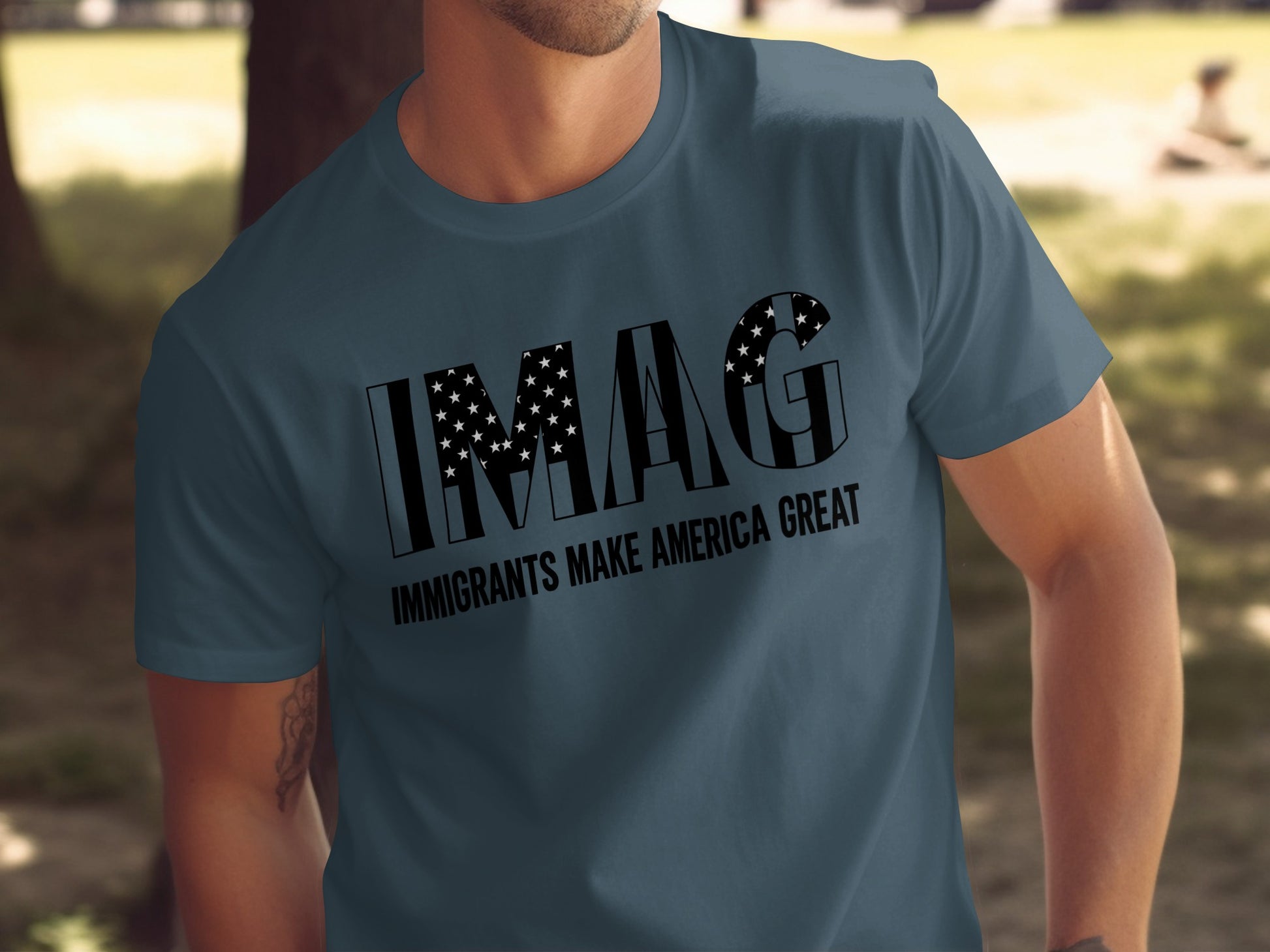 Immigrants Make America Great Graphic T-shirt product
