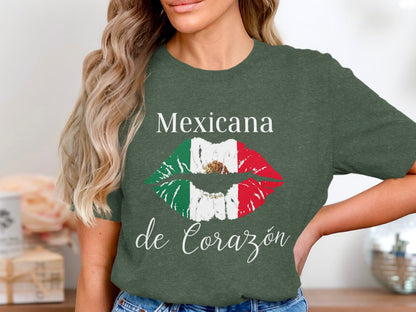 Mexicana de Corazón Lip Print Graphic T-Shirt product