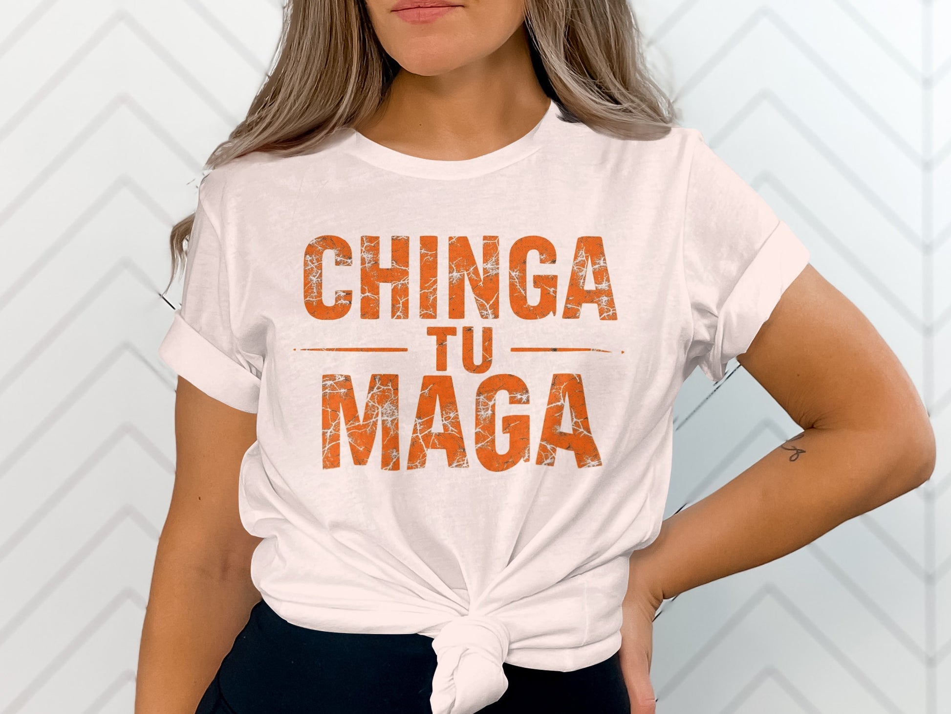 CHINGA TU MAGA Statement Graphic T-shirt Product