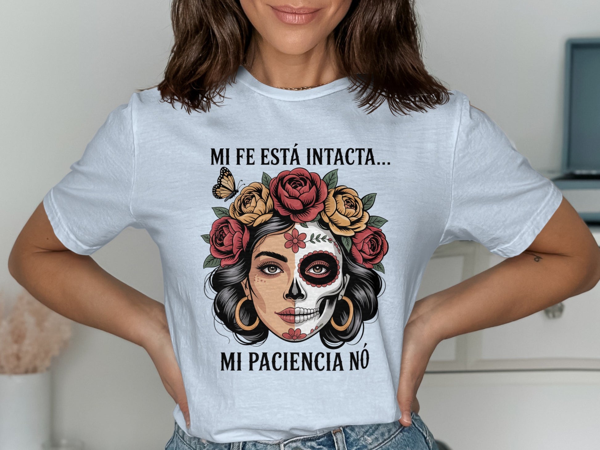 Beautiful Mi Fe Esta Intacta Mi Paciencia No T-shirt product type