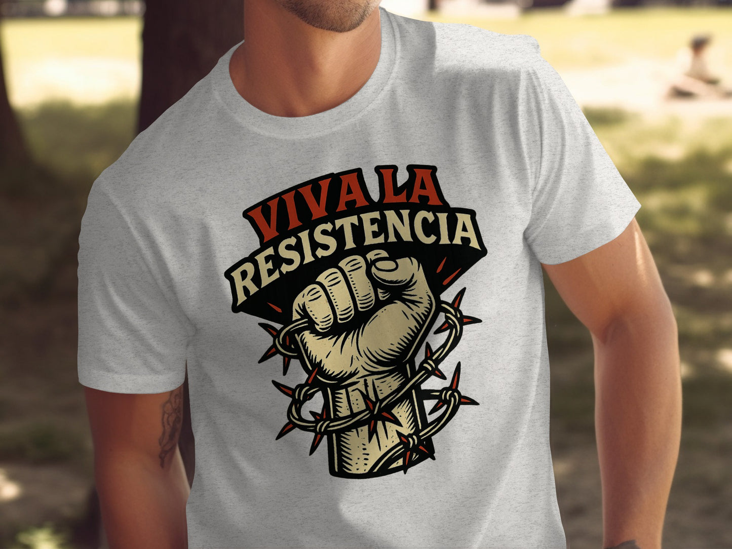 Viva La Resistencia Graphic Print T-Shirt product