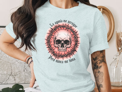 La Agonía Me Persigue Skull Graphic T-Shirt product