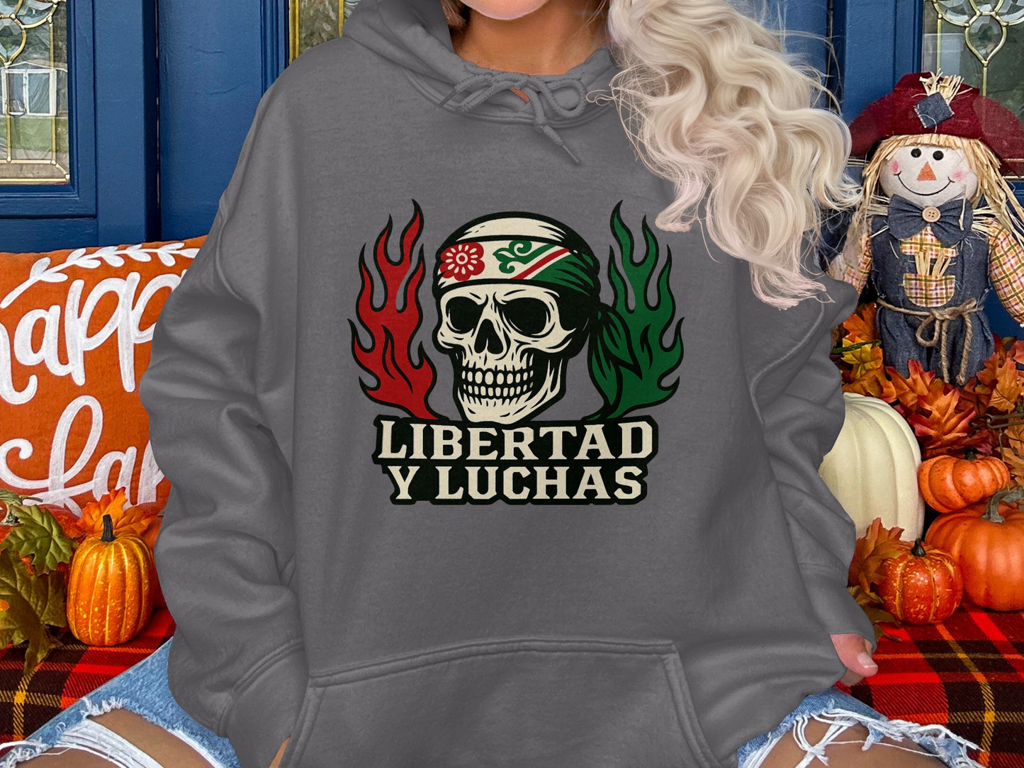 Libertad y Luchas Skull Graphic Hoodie product