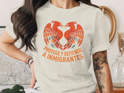 Protege y Defiende a Inmigrantes Statement Shirt product