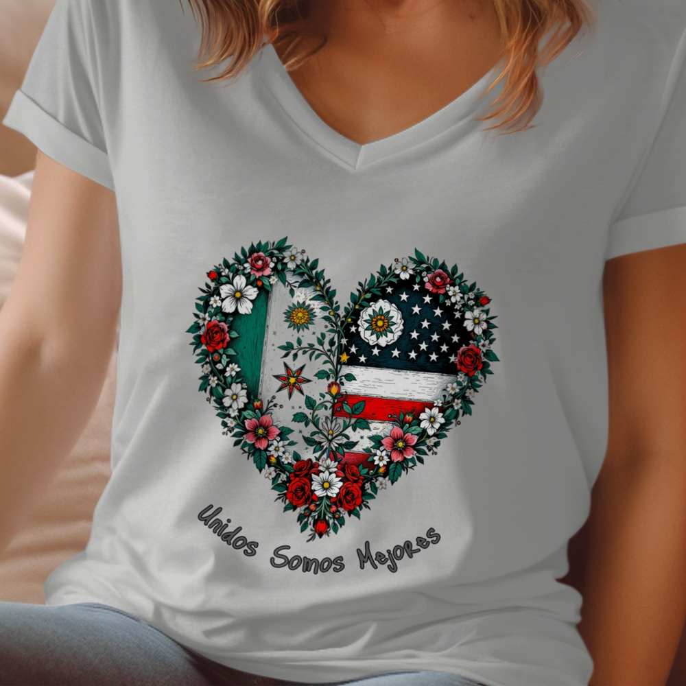 Unidos Somos Mejores Heart Design T-Shirt product type