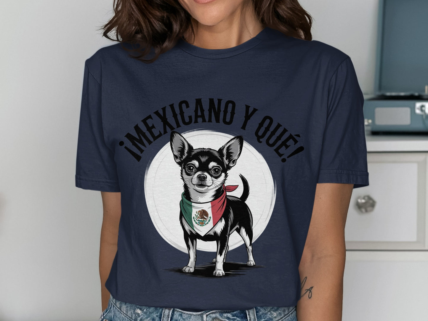 ¡Mexicano y Qué! Chihuahua Graphic T-Shirt product type