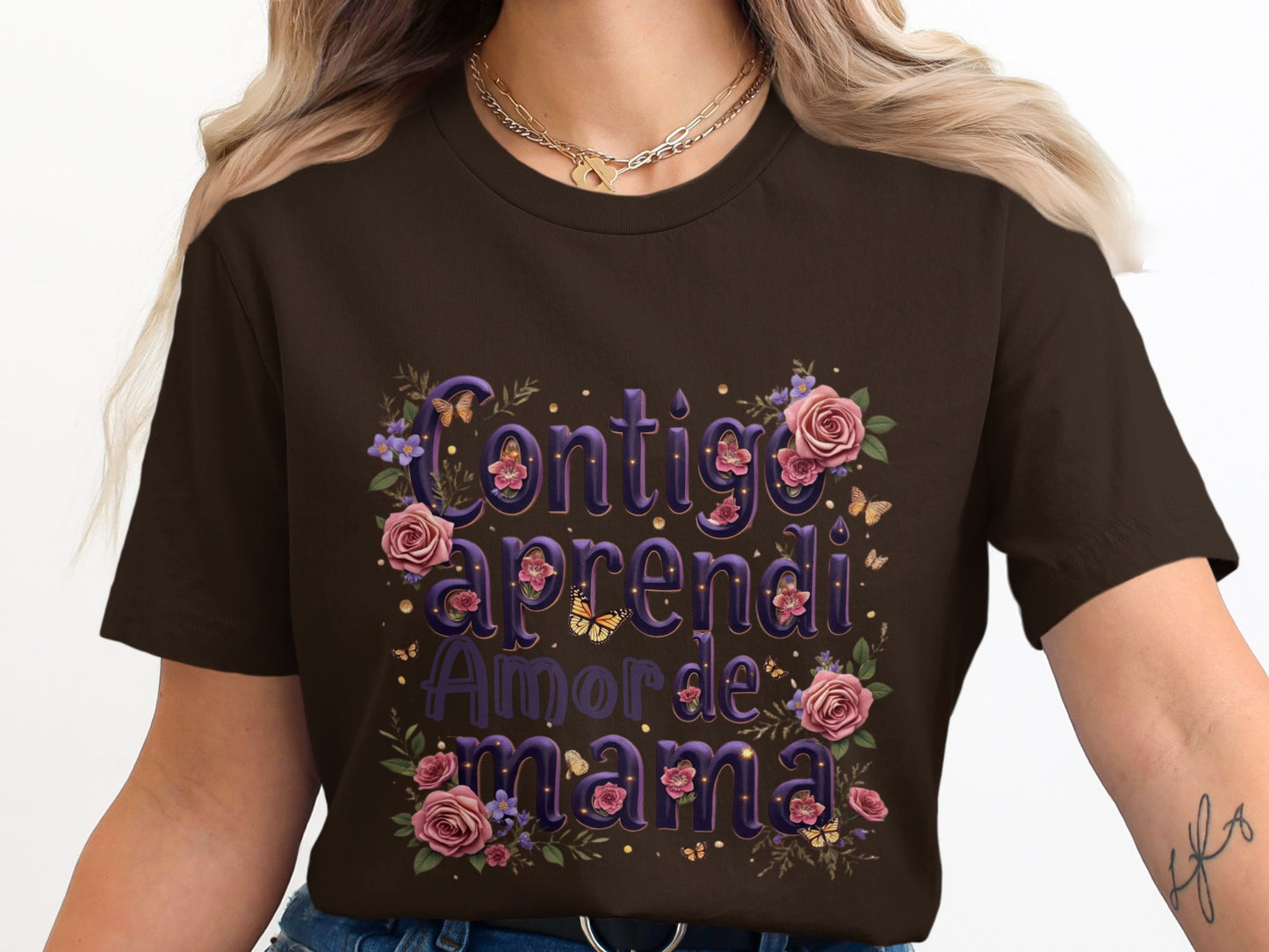 Contigo Aprendí Amore de Mama Floral T-Shirt product type