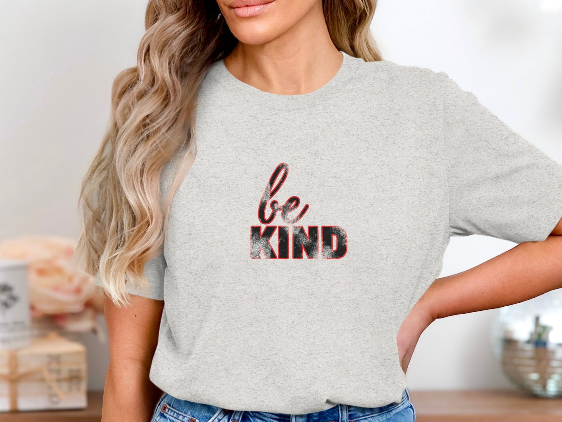 Be Kind Distressed Text Tee