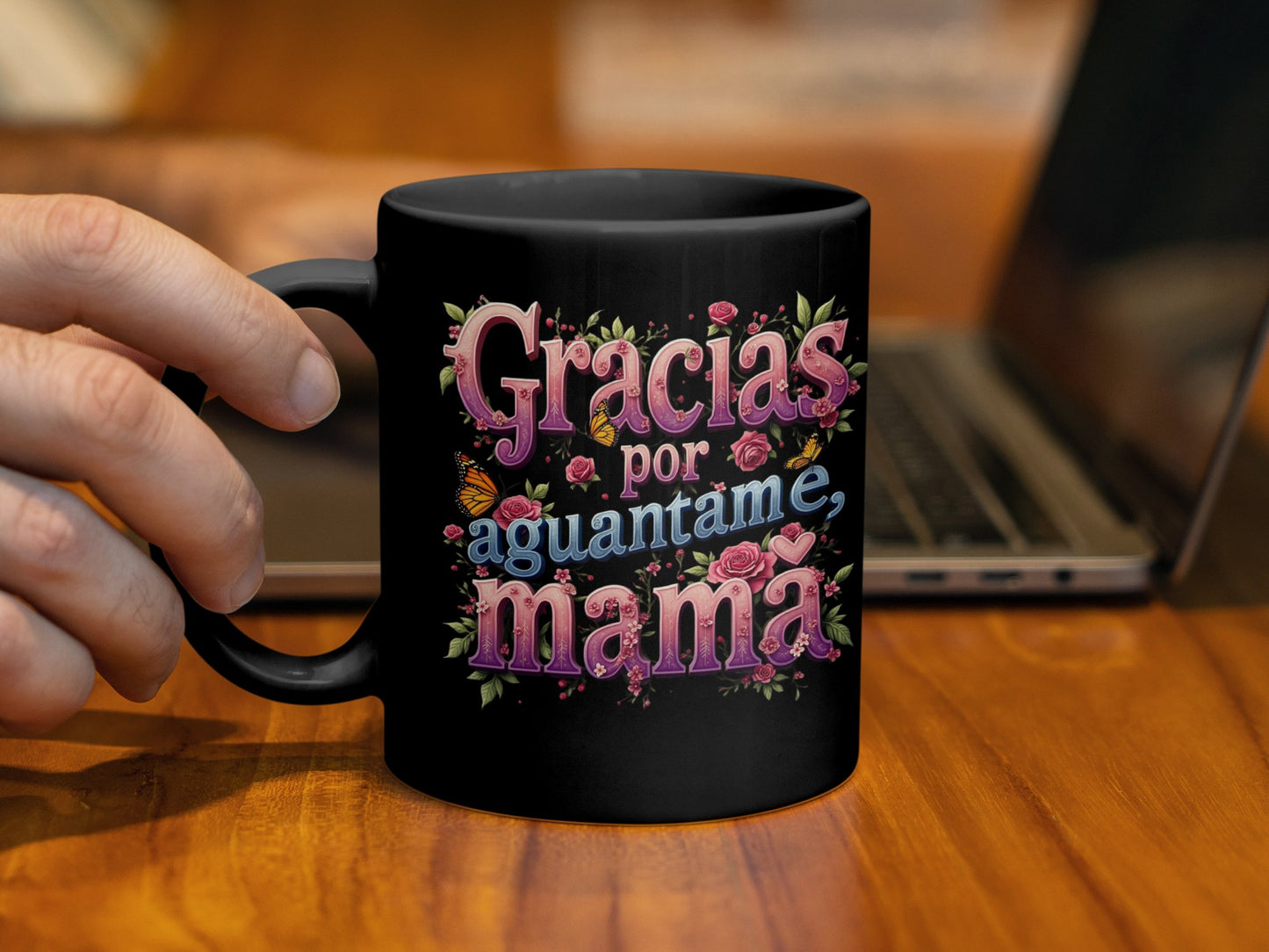 Gracias Por Aguantarme Mamá Mug Gift product type