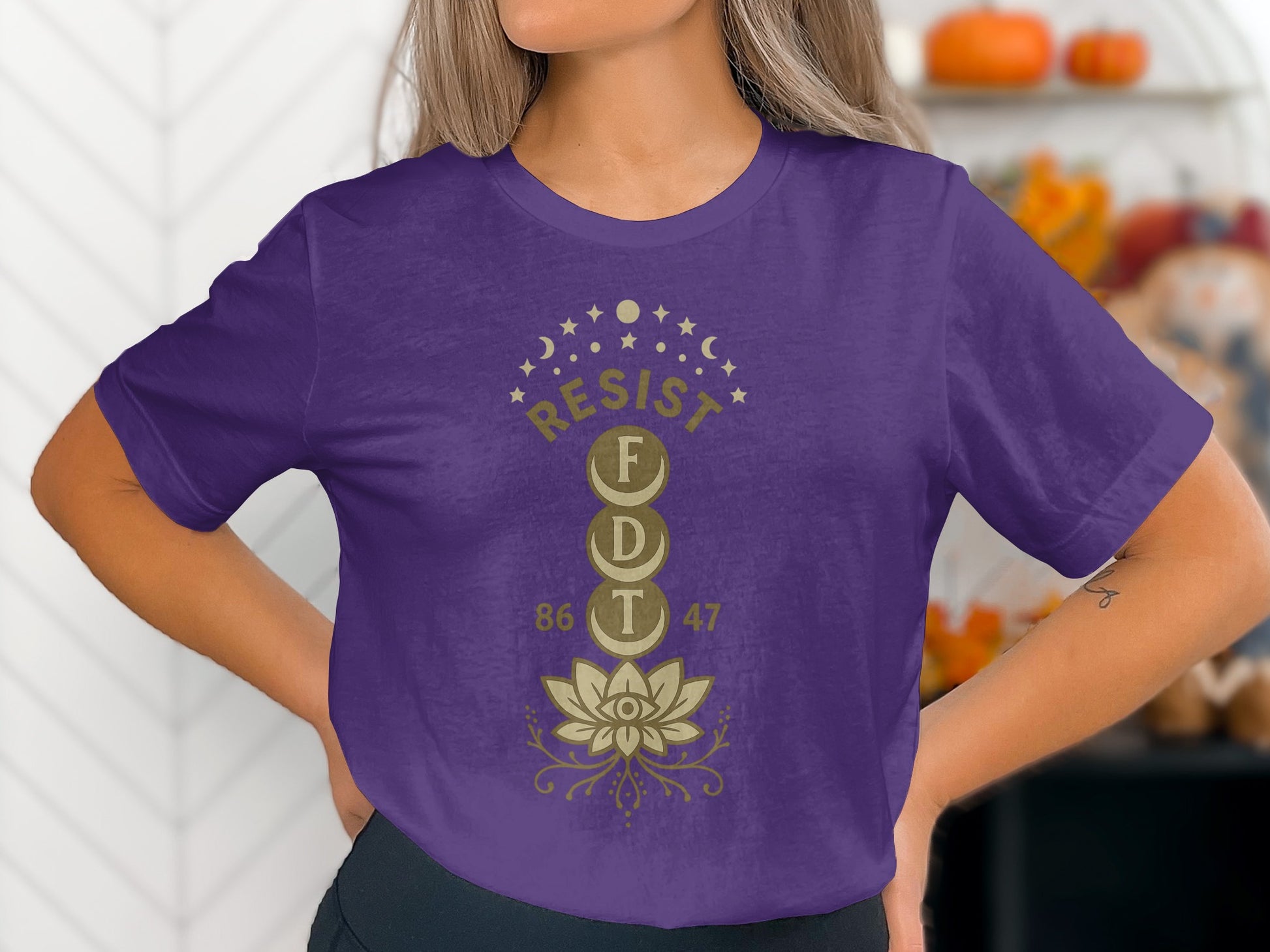 Resist FDT 86 47 Lotus Design Graphic Tee Shirt