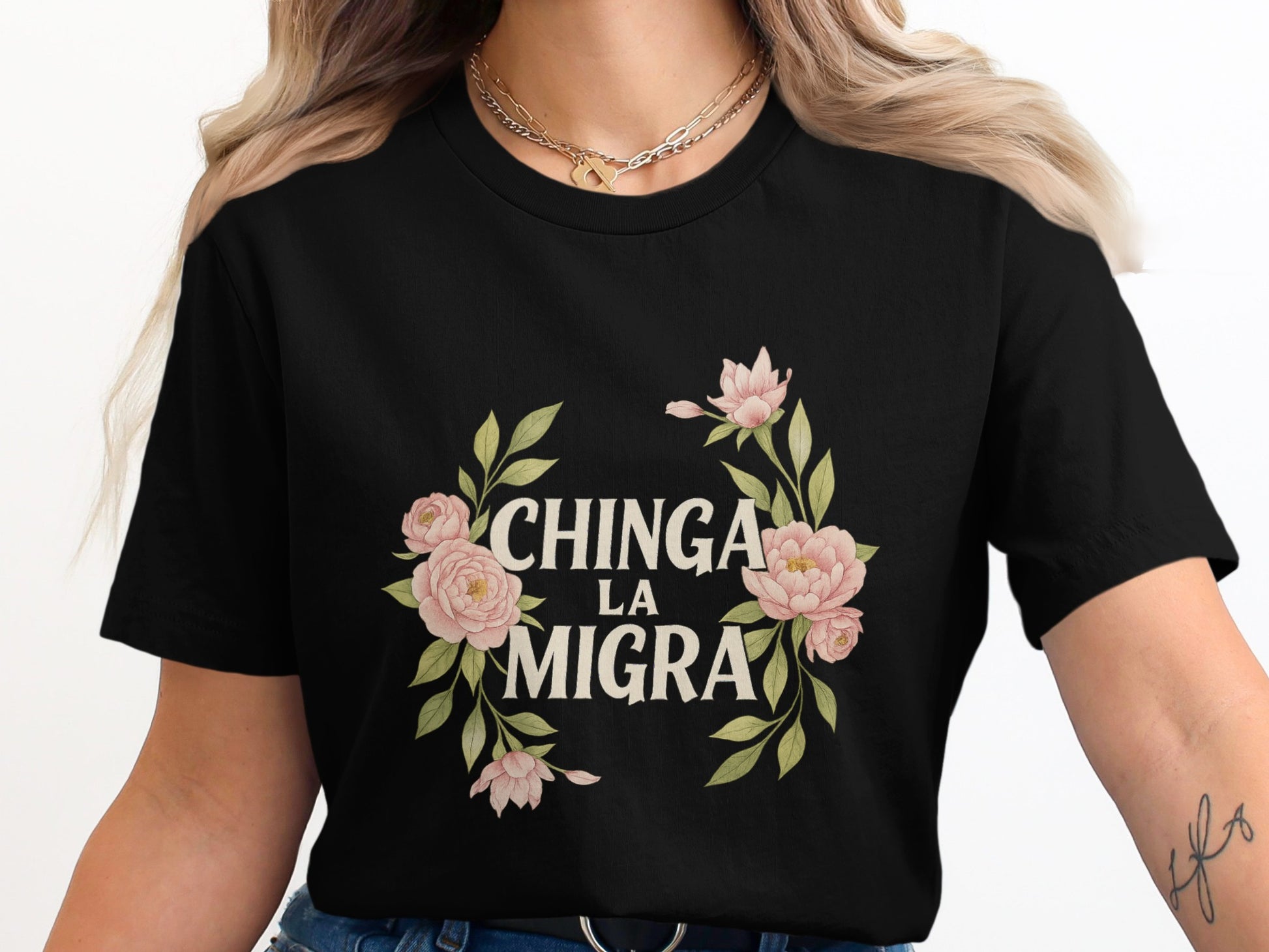 Chinga La Migra Flower Graphic Casual T-Shirt product type
