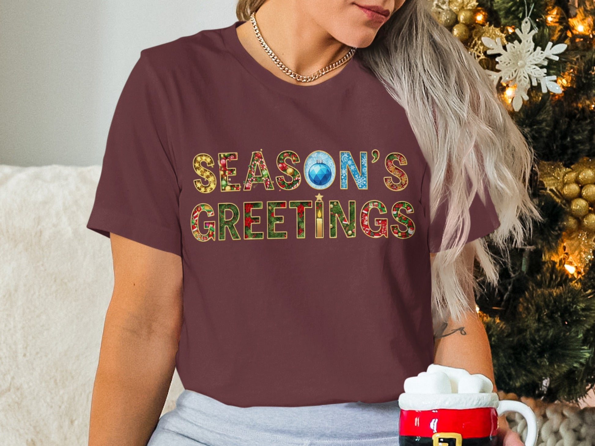 Festive Season's Greetings Graphic Tee for Holiday Fun