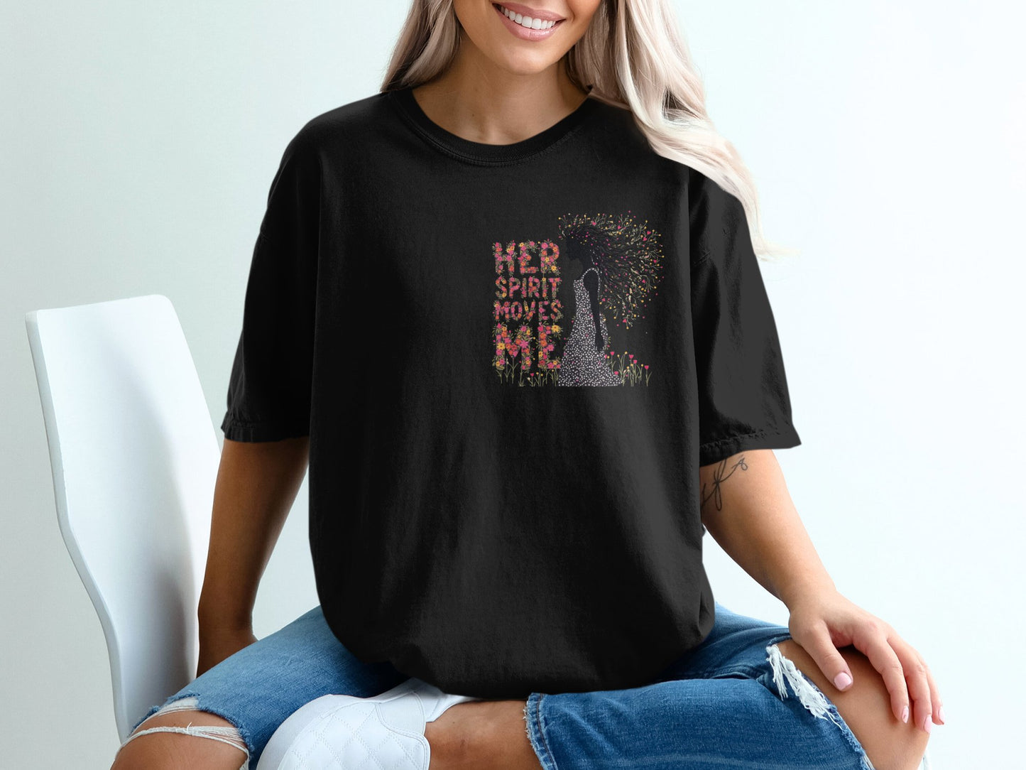 Her Spirit Moves Me Graphic Short Sleeve T-Shirt product